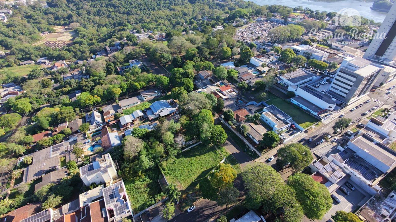 Terreno à venda com área de 1.800m², Centro, FOZ DO IGUACU - PR