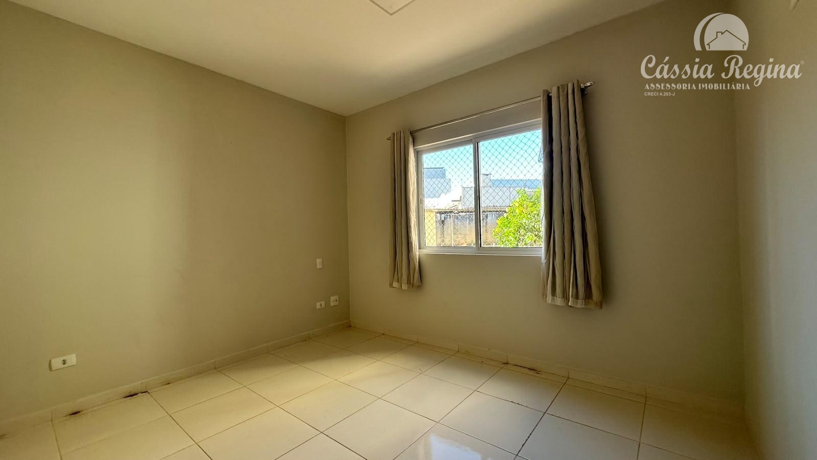 Apartamento com 02 dormitórios, Residencial Angatu, Parque Ouro Verde, Foz do Iguaçu - PR
