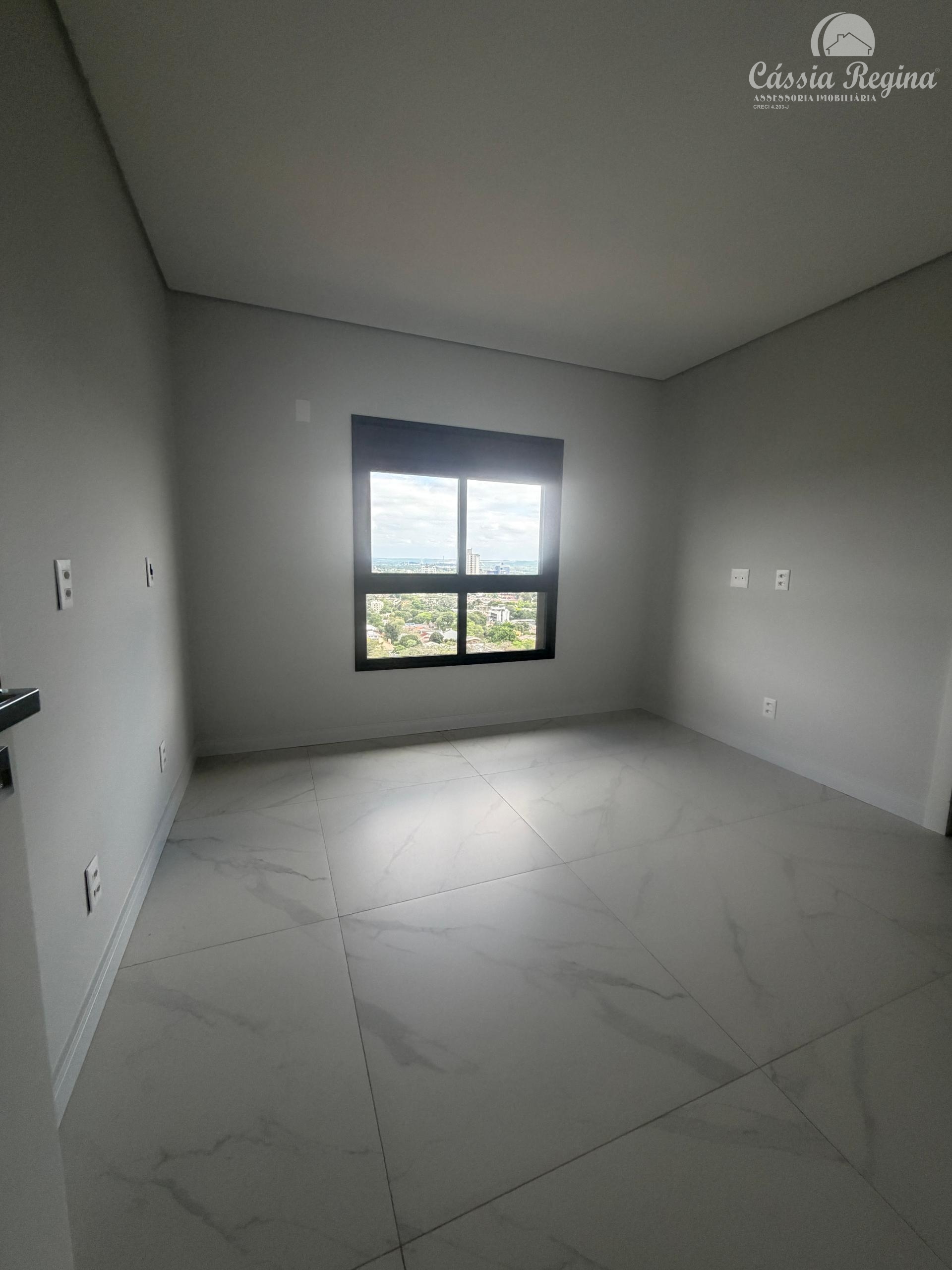 Apartamento à venda, no Edifício London Tower, Jardim Cláudia, FOZ DO IGUACU - PR