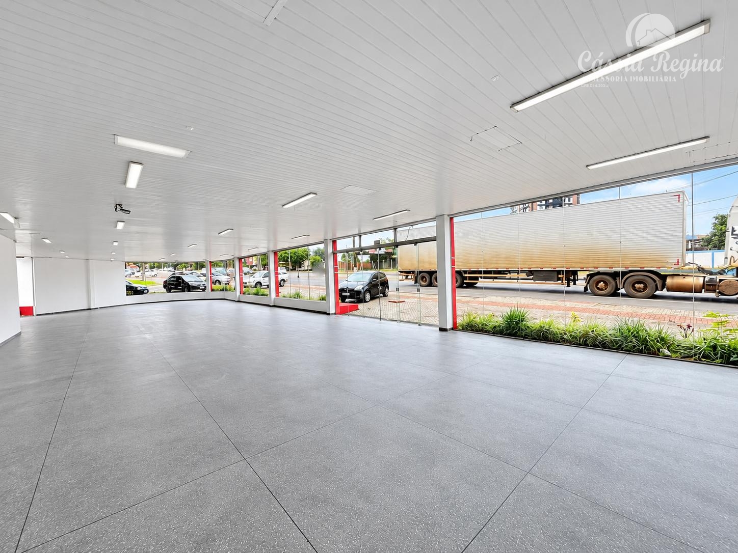 Sala Comercial na Avenida Costa e Silva, Polo Centro, FOZ DO IGUACU - PR