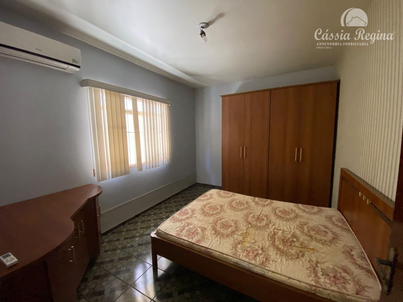 Casa à venda no Jardim Tarobá, Foz do Iguaçu - PR