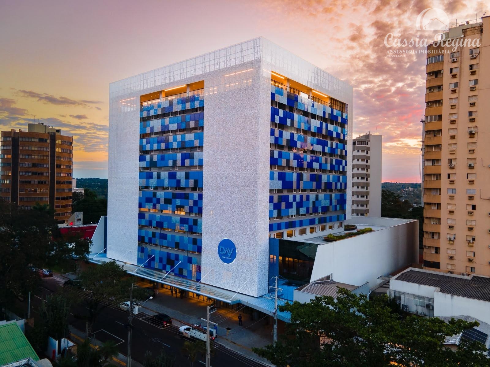 Salas comerciais à venda no Day Medical Center - Centro
