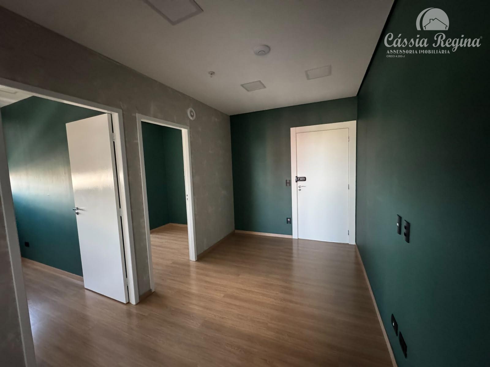 Sala comercial para locação, no Edifício Torre Marechal - Centro, Foz do Iguaçu - PR