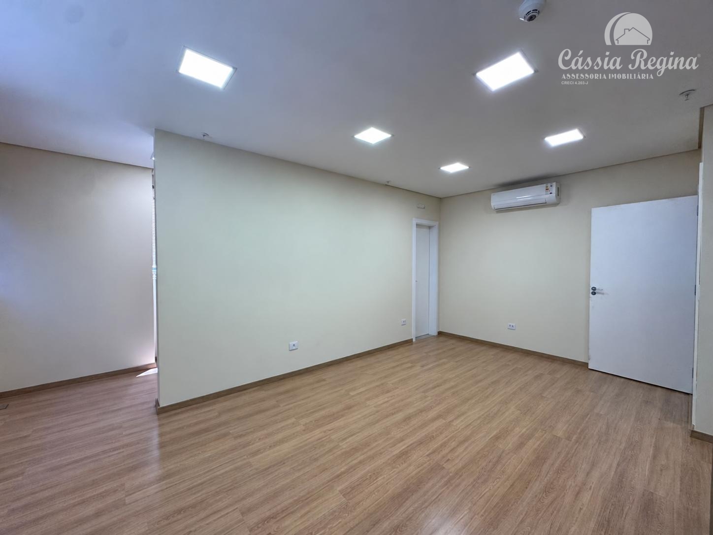 Sala Comercial para locação, Edifício Torre Marechal, Centro, Foz Do Iguaçu - PR
