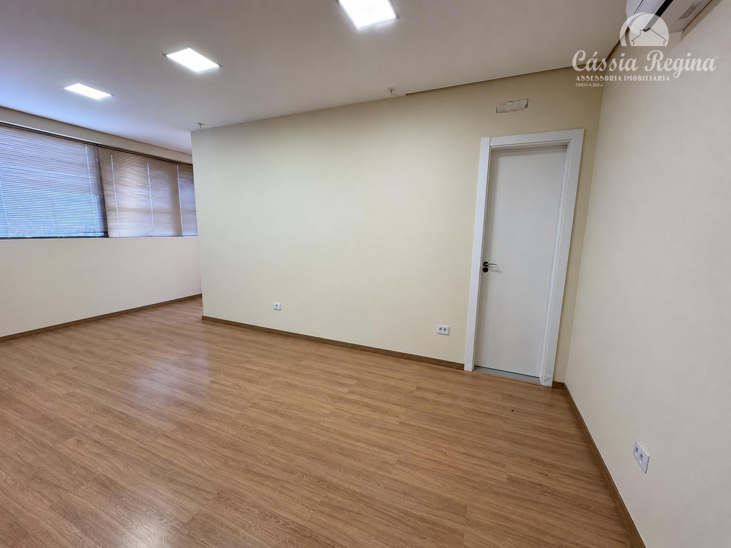 Sala Comercial para locação, Edifício Torre Marechal, Centro, Foz Do Iguaçu - PR