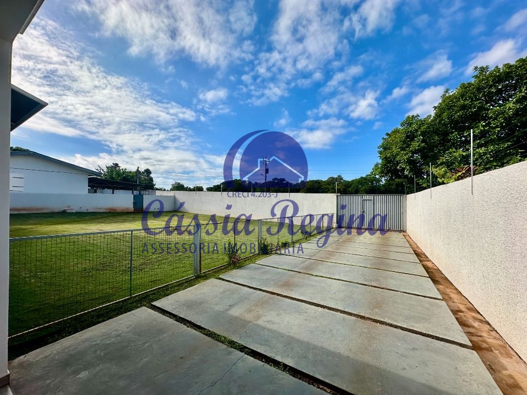 Chácara com 03 dormitórios sendo 02 suítes e 01 demi suíte Imóvel Alwin - Região 