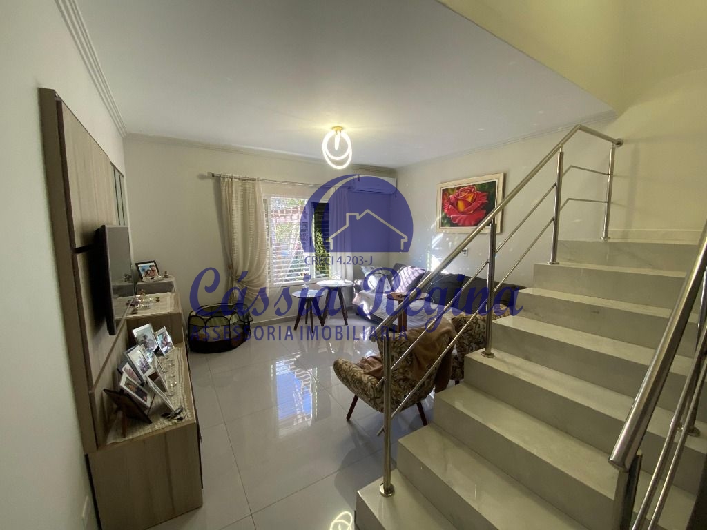 Sobrado com 03 suítes - Jardim Petrópolis - Região da Vila A