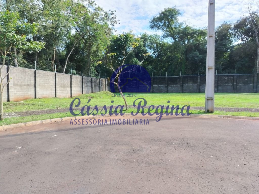 Terreno com 411,54m² à venda no Condomínio Fechado Iguaçu ? Vila Carimã