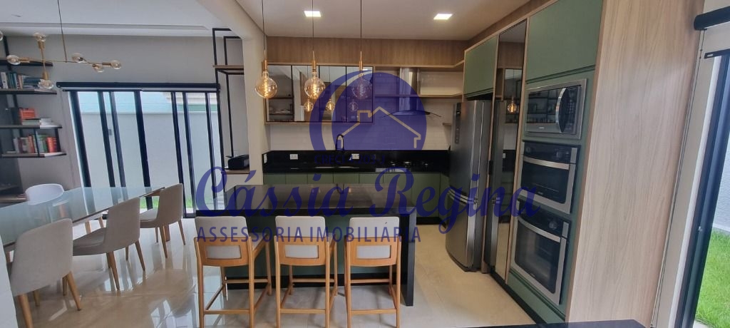 Casa térrea com 03 Suítes - Condomínio Terras Alpha II