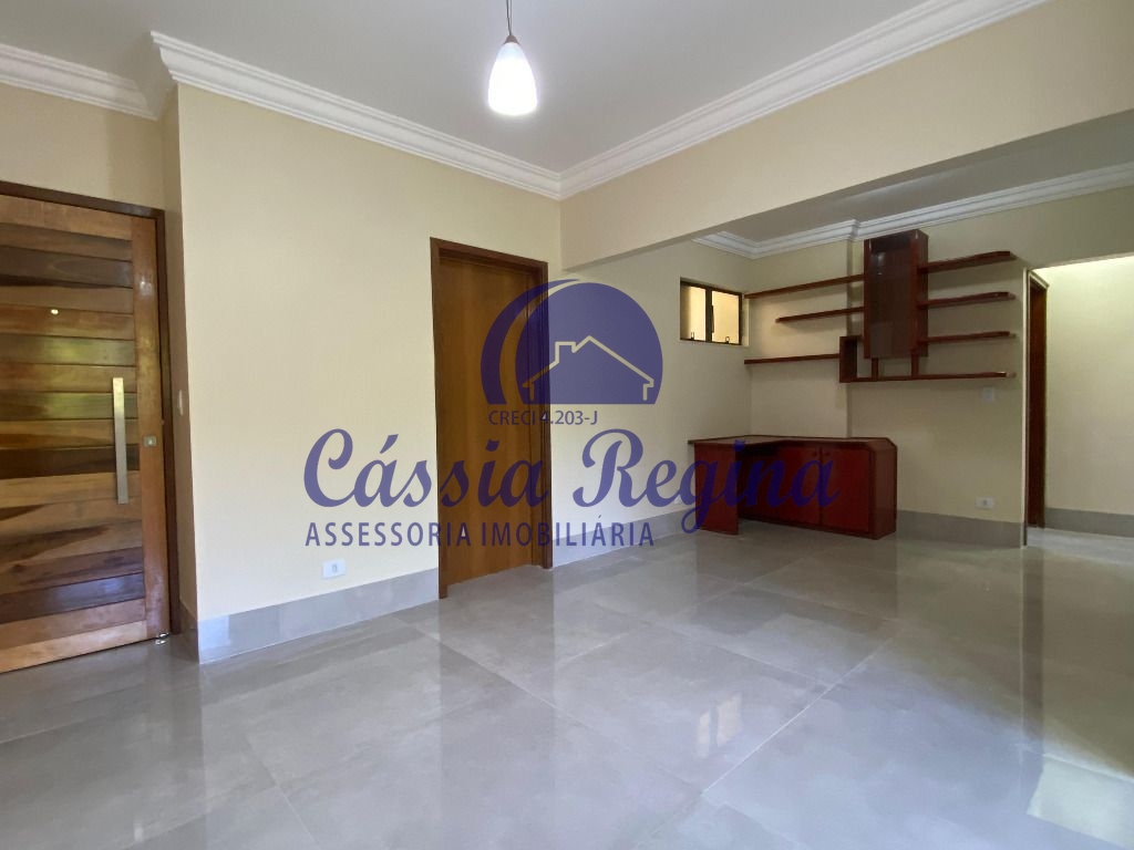 Apartamento com 03 dormitórios sendo 01 suíte no Edifício Di Cavalcanti, Centro