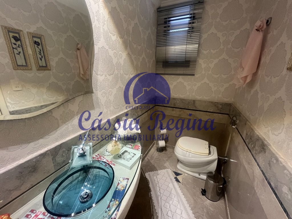 Apartamento duplex alto padrão mobiliado, 04 suítes no Edifício Maison Classic - 