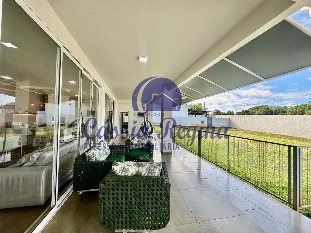 Chácara com 03 dormitórios sendo 02 suítes e 01 demi suíte Imóvel Alwin - Região 