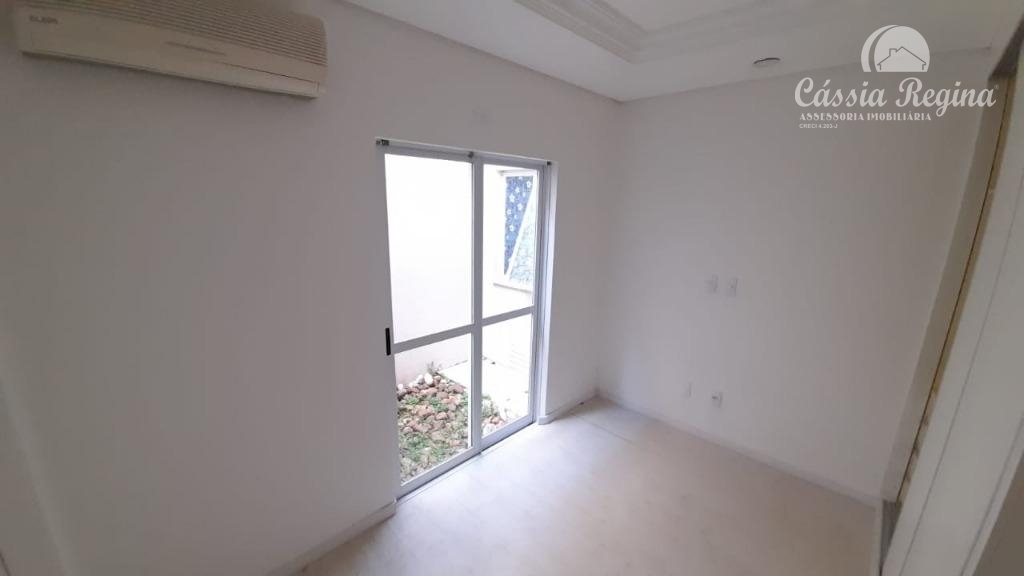 Sobrado com 3 suites para locação, Centro, FOZ DO IGUACU - PR
