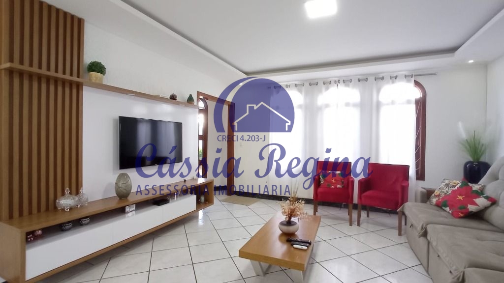 Casa com 03 dormitórios sendo 01 suíte - Campos do Iguaçu