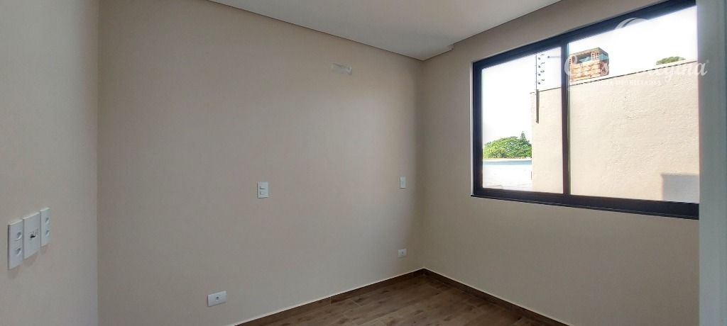 Sobrado com 4 dormitórios à venda,125.80 m², FOZ DO IGUACU - PR