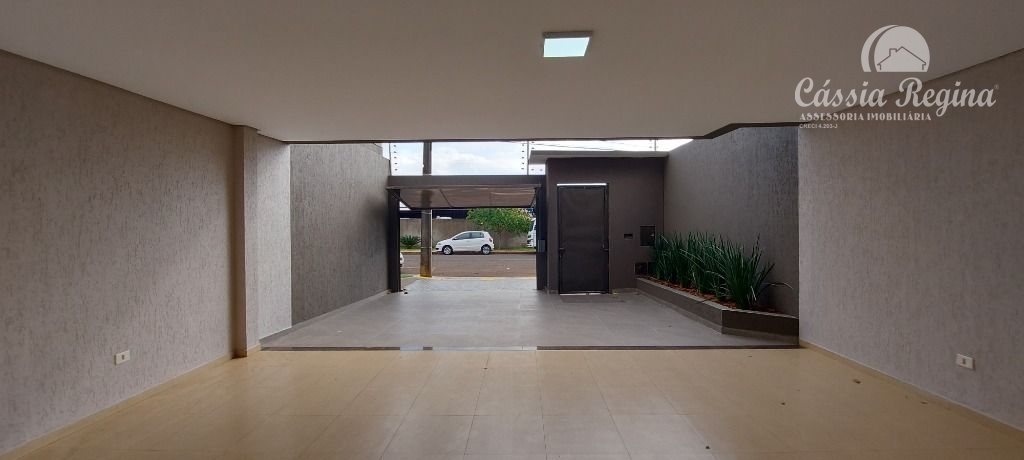 Sobrado com 4 dormitórios à venda,202.00 m², FOZ DO IGUACU - PR