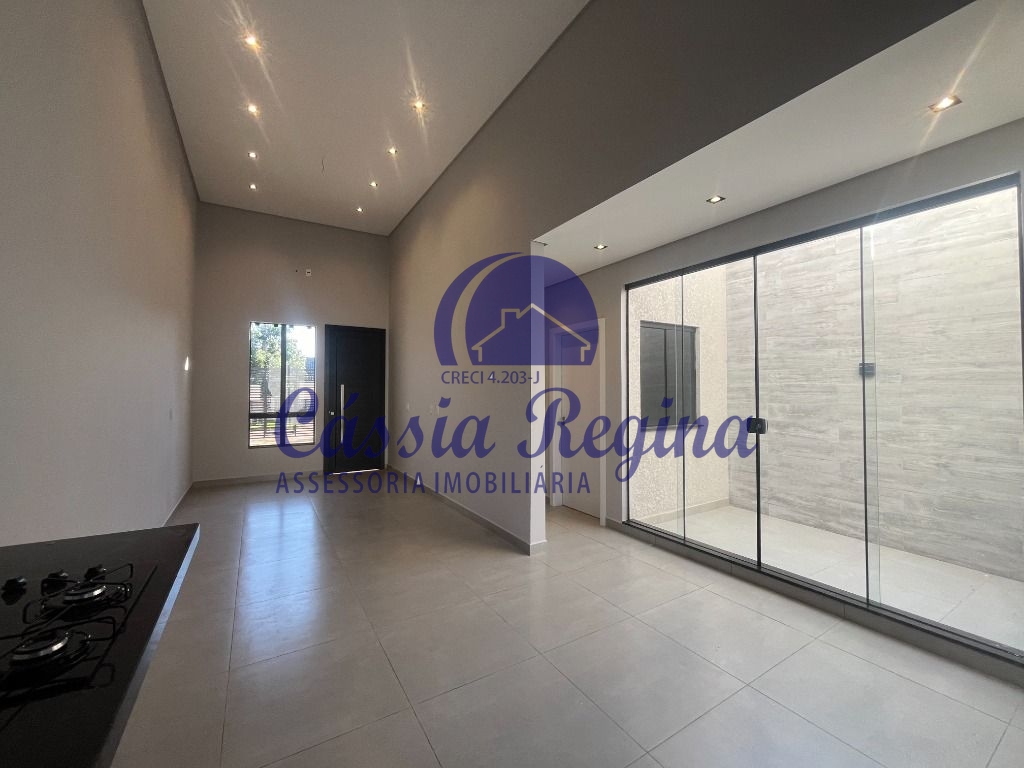 Casa nova com 03 dormitórios sendo 02 suítes Jardim Fenícia - Região do Jardim Co