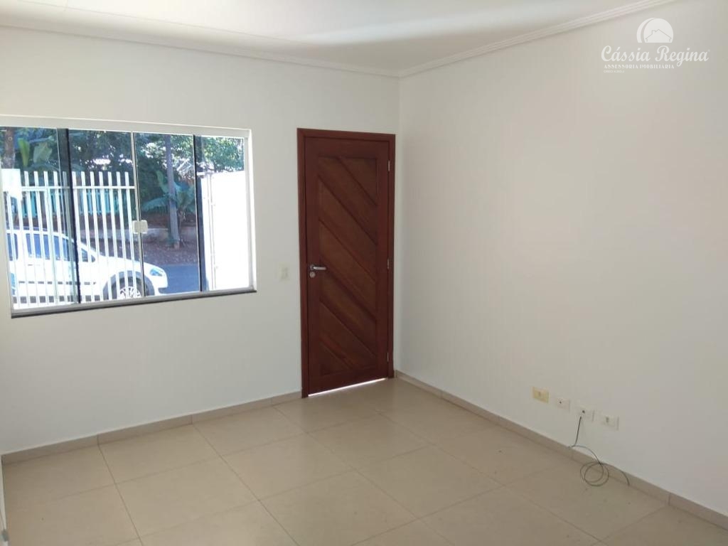 Casa com 2 dormitórios disponível para locação, Campos do Iguaçu.