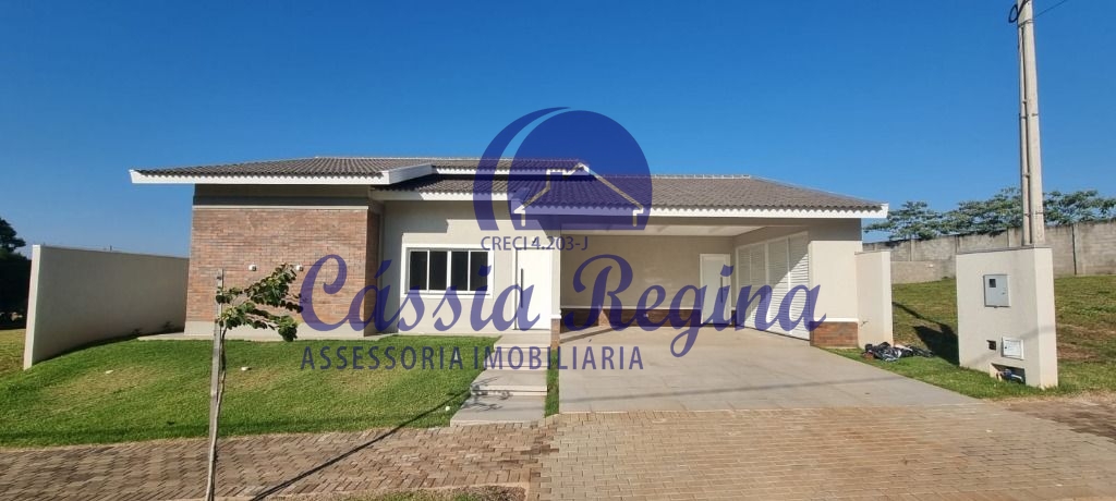 Casa nova com 04 dormitórios sendo 02 suítes - Condomínio Residencial Villa Consc