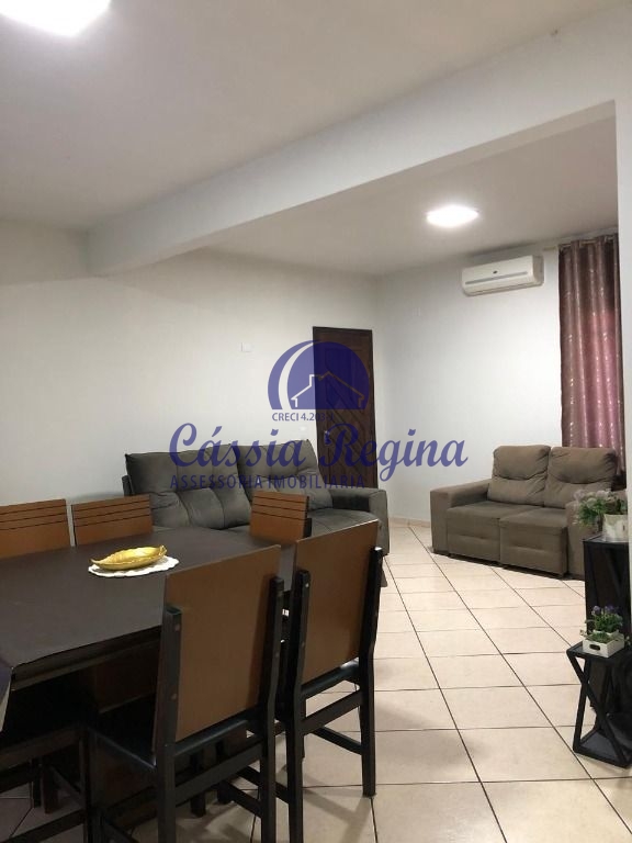 Sobrado à venda com 04 dormitórios no Jardim Eldorado