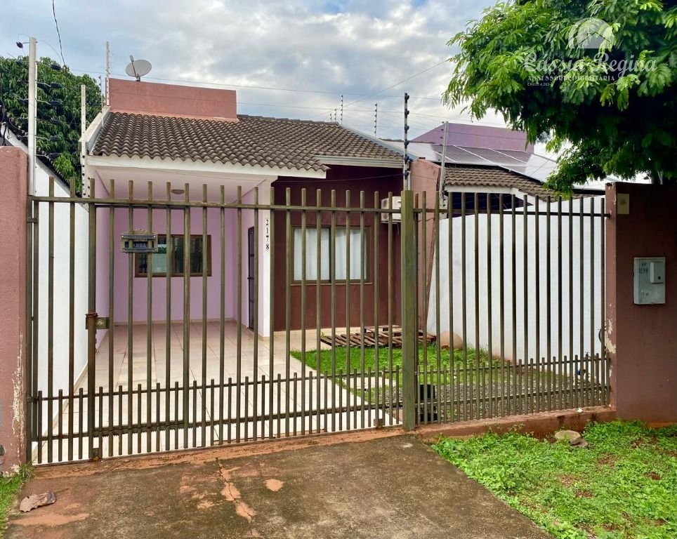 Casa com 2 dormitórios para locação no Jardim São Roque III em Foz Do Iguaçu - PR
