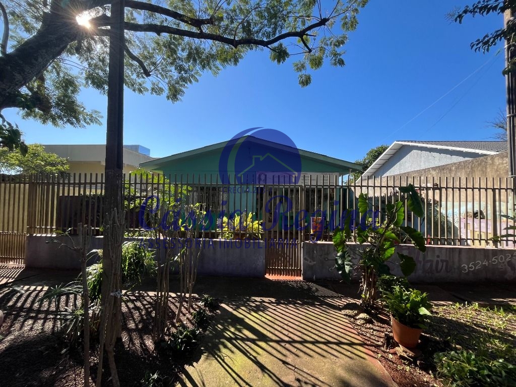 Casas com 03 dormitórios, em ótima localização - Jardim Santa Rosa - Região da Vi