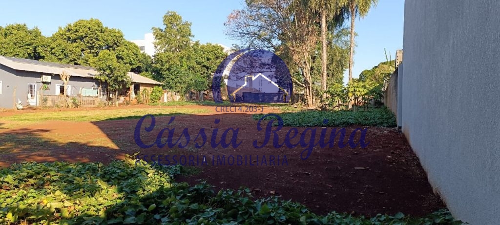 Terreno com área de 1.800m² à venda na Vila Yolanda