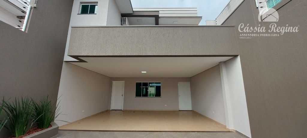 Sobrado com 4 dormitórios à venda,202.00 m², FOZ DO IGUACU - PR