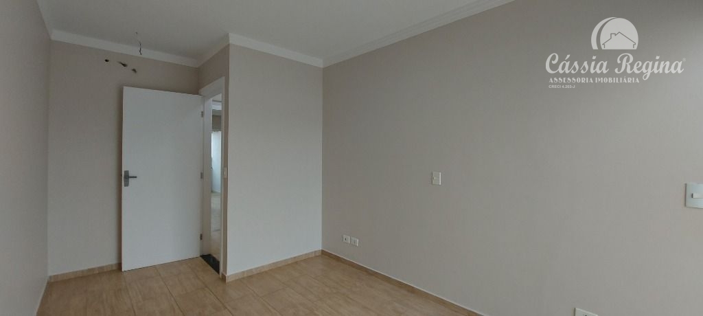 Sobrado com 4 dormitórios à venda,202.00 m², FOZ DO IGUACU - PR