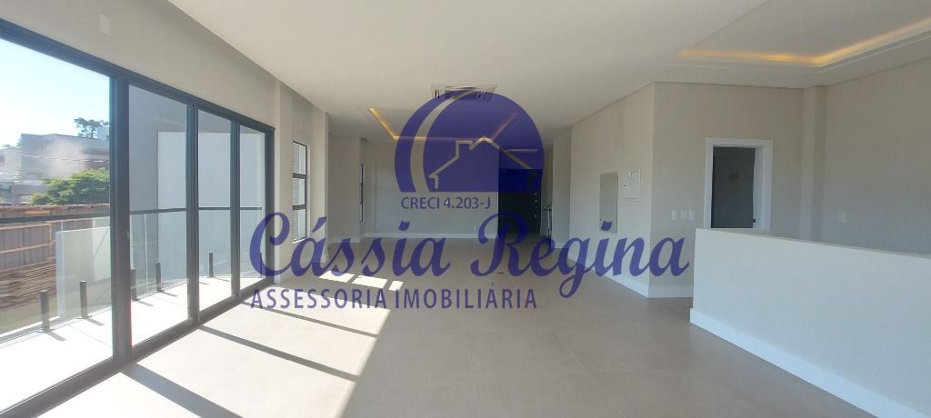 Sobrado novo de alto padrão - Condomínio Residencial Porto Madero