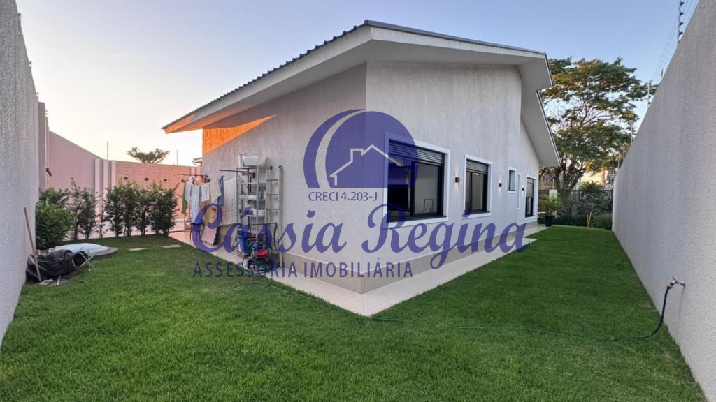 Casa com 03 dormitórios, sendo 01 suíte - Jardim Social I, Região da Vila Yolanda