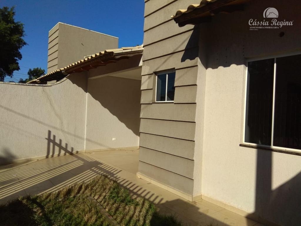 Casa com 2 dormitórios disponível para locação, Campos do Iguaçu.