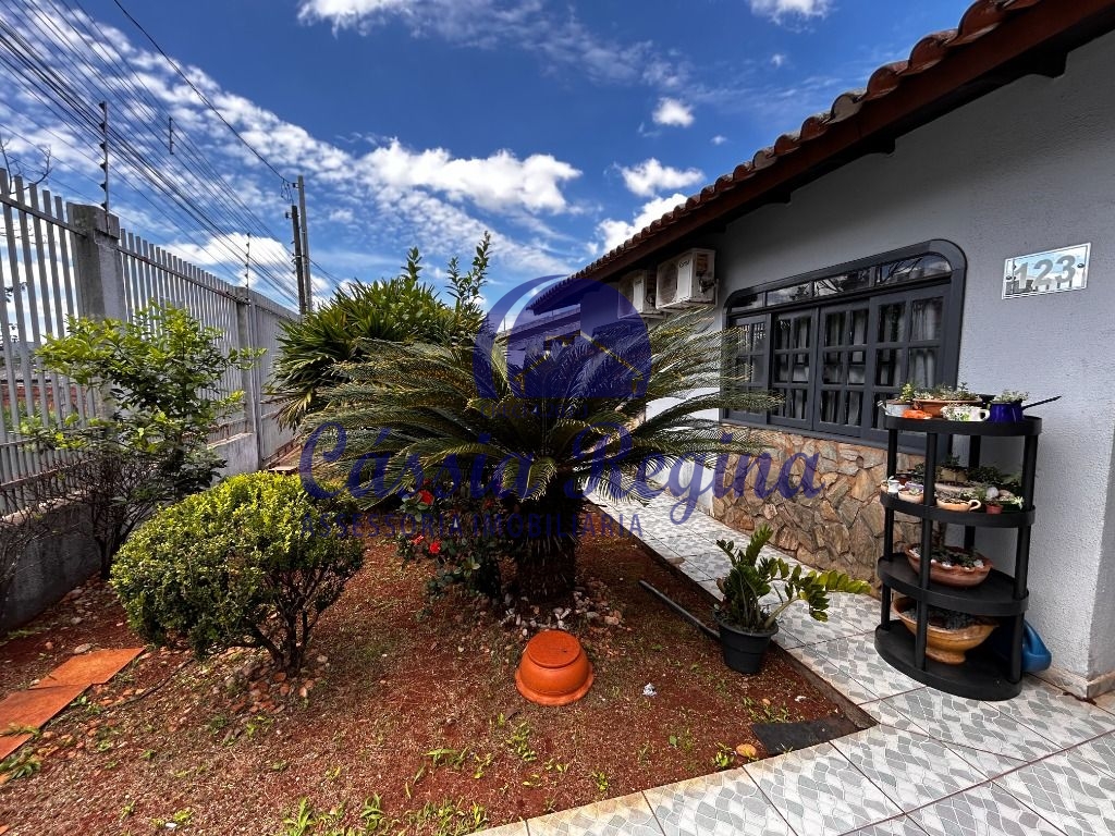 Casa com piscina Bairro Jardim Dom Pedro I - Região Panorama