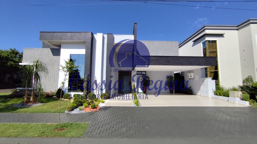 Casa mobiliada de alto padrão com 04 suítes à venda no Condomínio Arco de Paris -