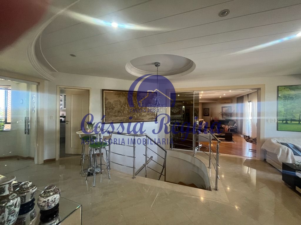 Apartamento duplex alto padrão mobiliado, 04 suítes no Edifício Maison Classic - 