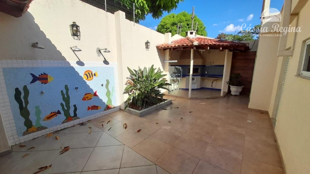 Sobrado com 3 suites para locação, Centro, FOZ DO IGUACU - PR