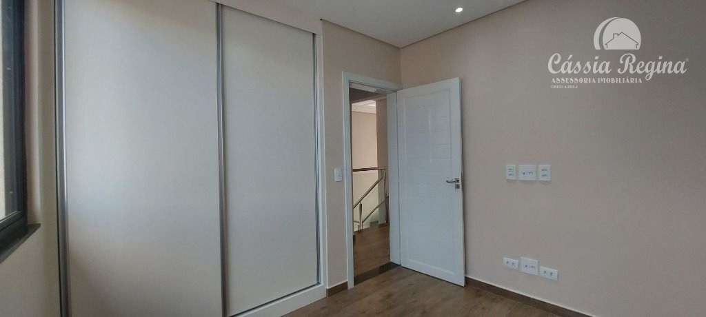Sobrado com 4 dormitórios à venda,125.80 m², FOZ DO IGUACU - PR