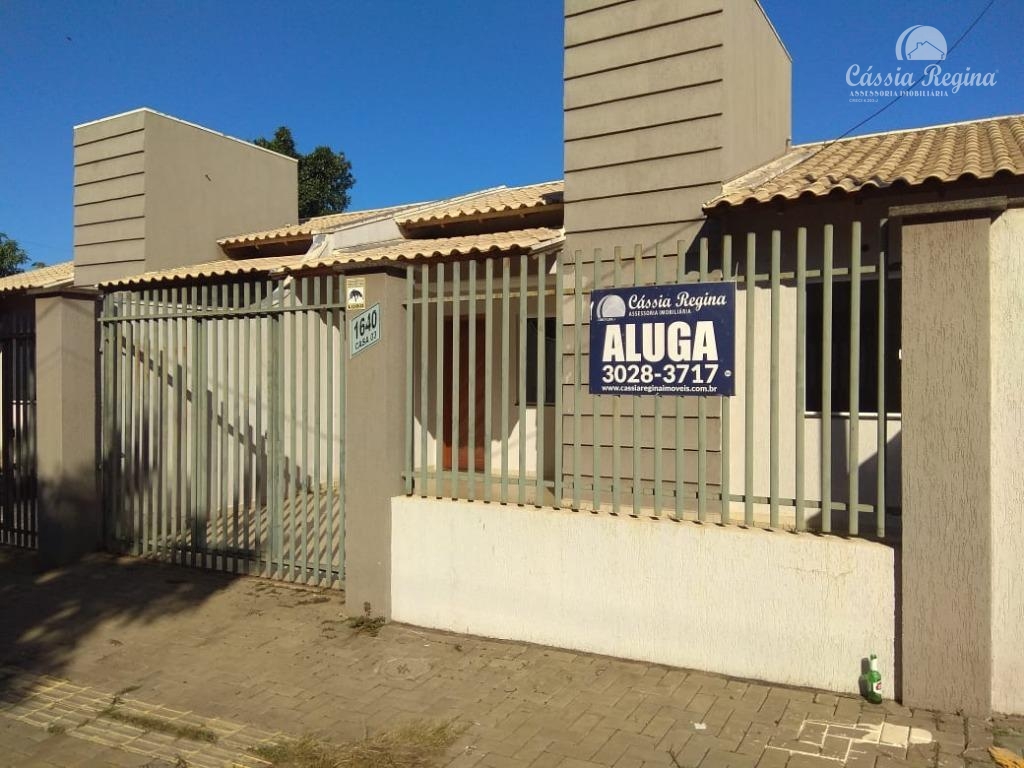 Casa com 2 dormitórios disponível para locação, Campos do Iguaçu.
