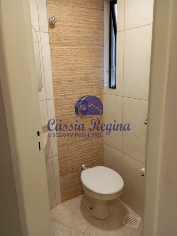 Sala Comercial de 90m² á Venda no Centro Executivo Marajoaras - Centro