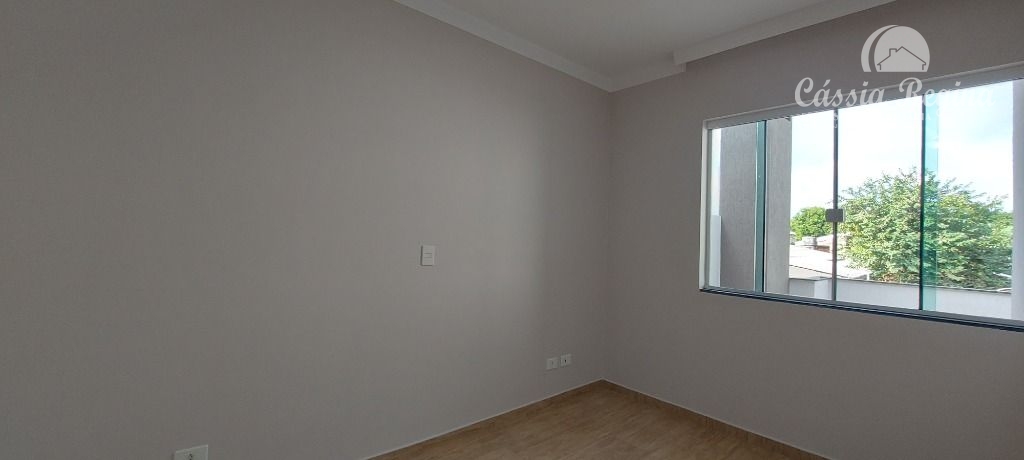 Sobrado com 4 dormitórios à venda,202.00 m², FOZ DO IGUACU - PR