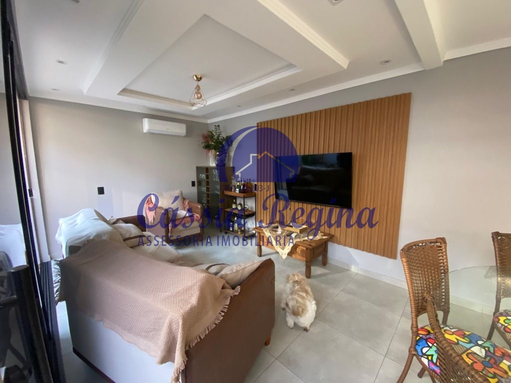 Sobrado com 03 suítes - Jardim Petrópolis - Região da Vila A