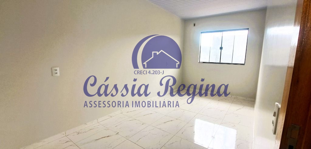 Casa com 02 dormitórios em condomínio fechado - Região de Três Lagoas