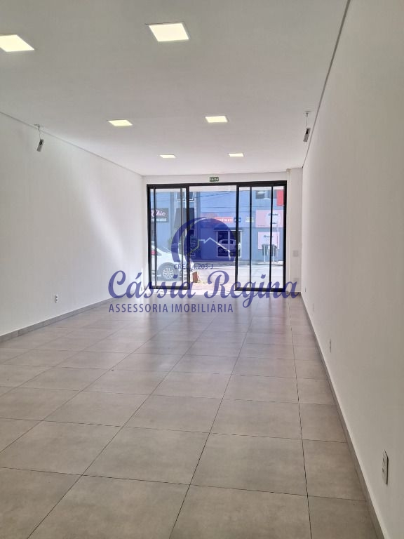 Sala comercial com 44m² no Centro.