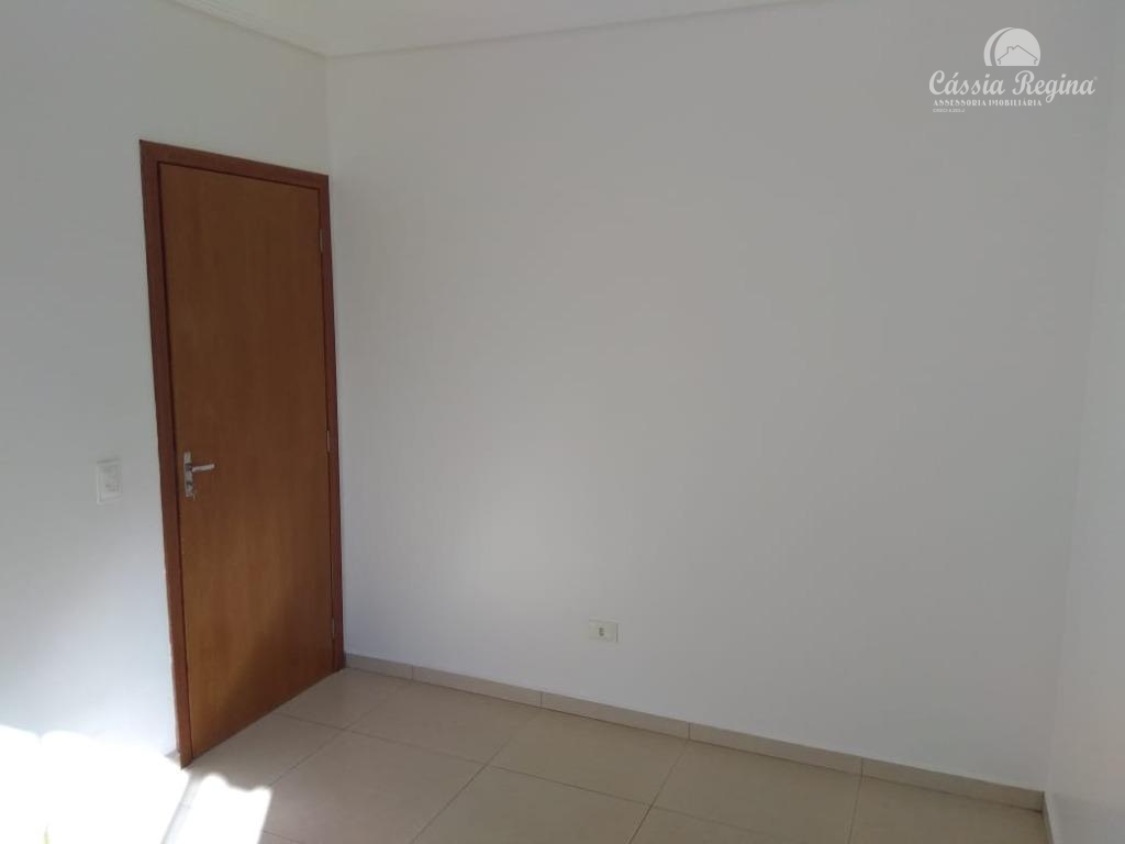 Casa com 2 dormitórios disponível para locação, Campos do Iguaçu.