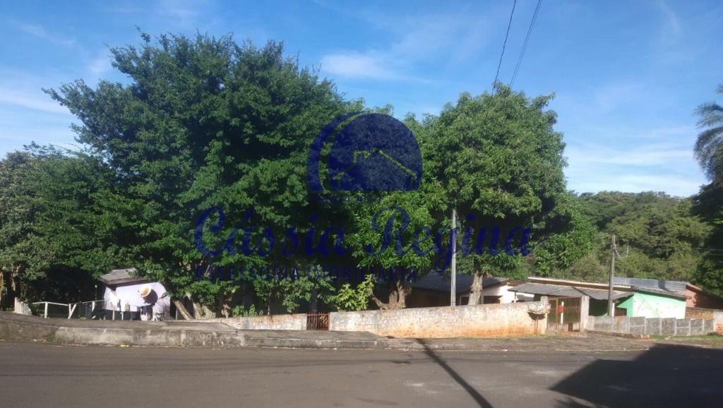 TERRENO COM ÓTIMA LOCALIZAÇÃO NO CENTRO!