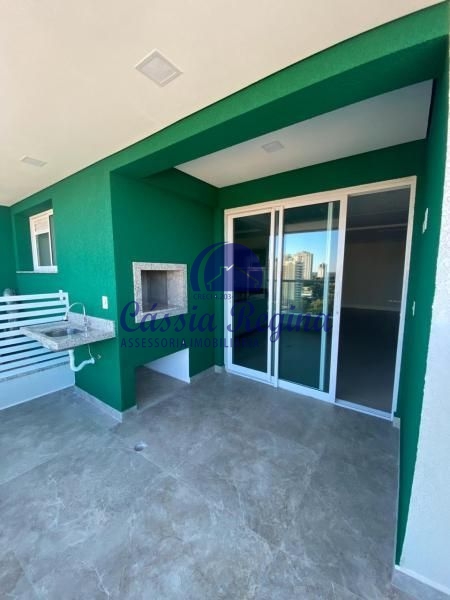 Apartamento com 03 dormitórios sendo 02 suítes - Edifício Esmeralda