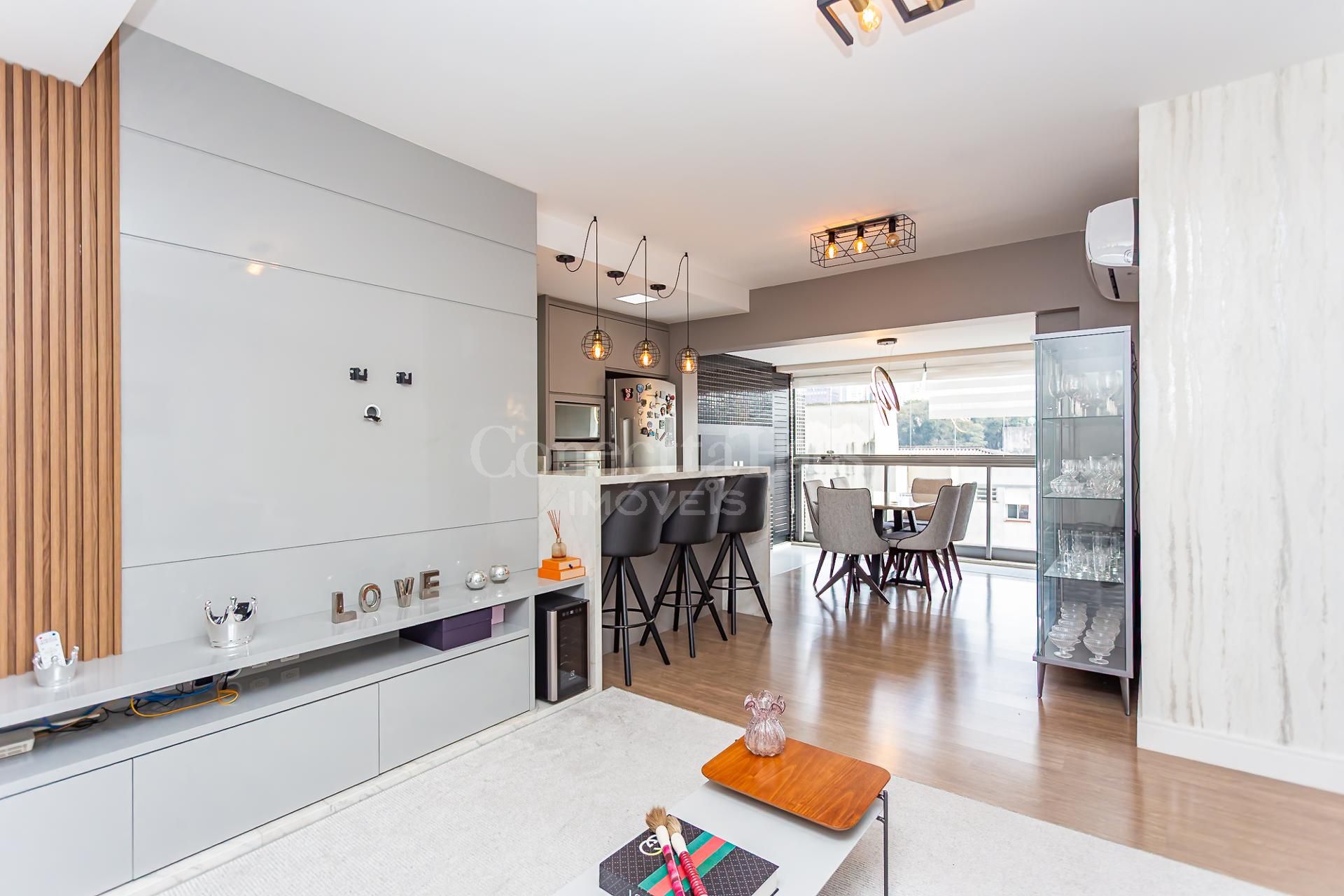 Apartamento com 2 dormitórios à venda, Água Verde, CURITIBA - PR