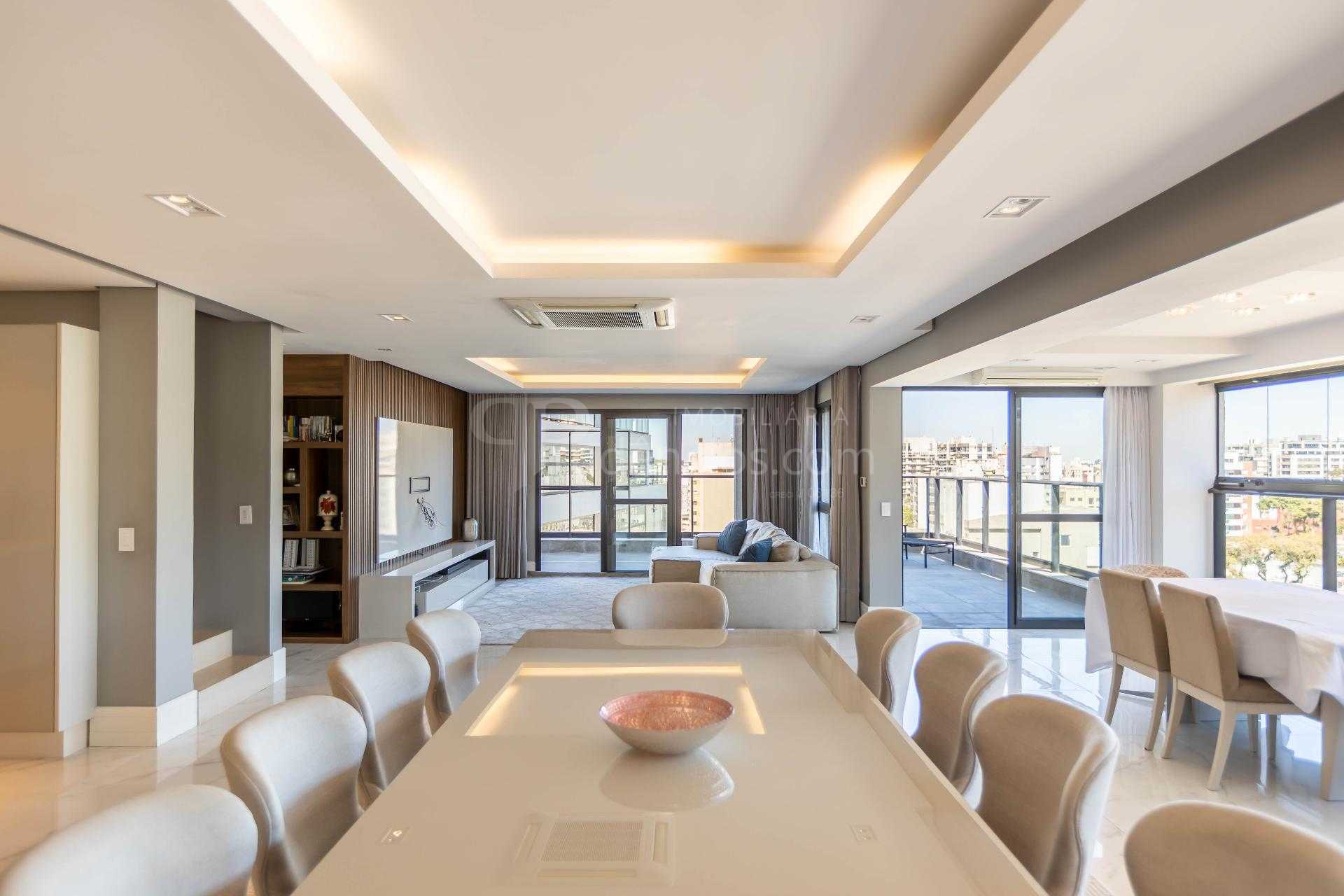 Cobertura Duplex no WIZZ Iguaçu - 4 suítes, jacuzzi, automação...