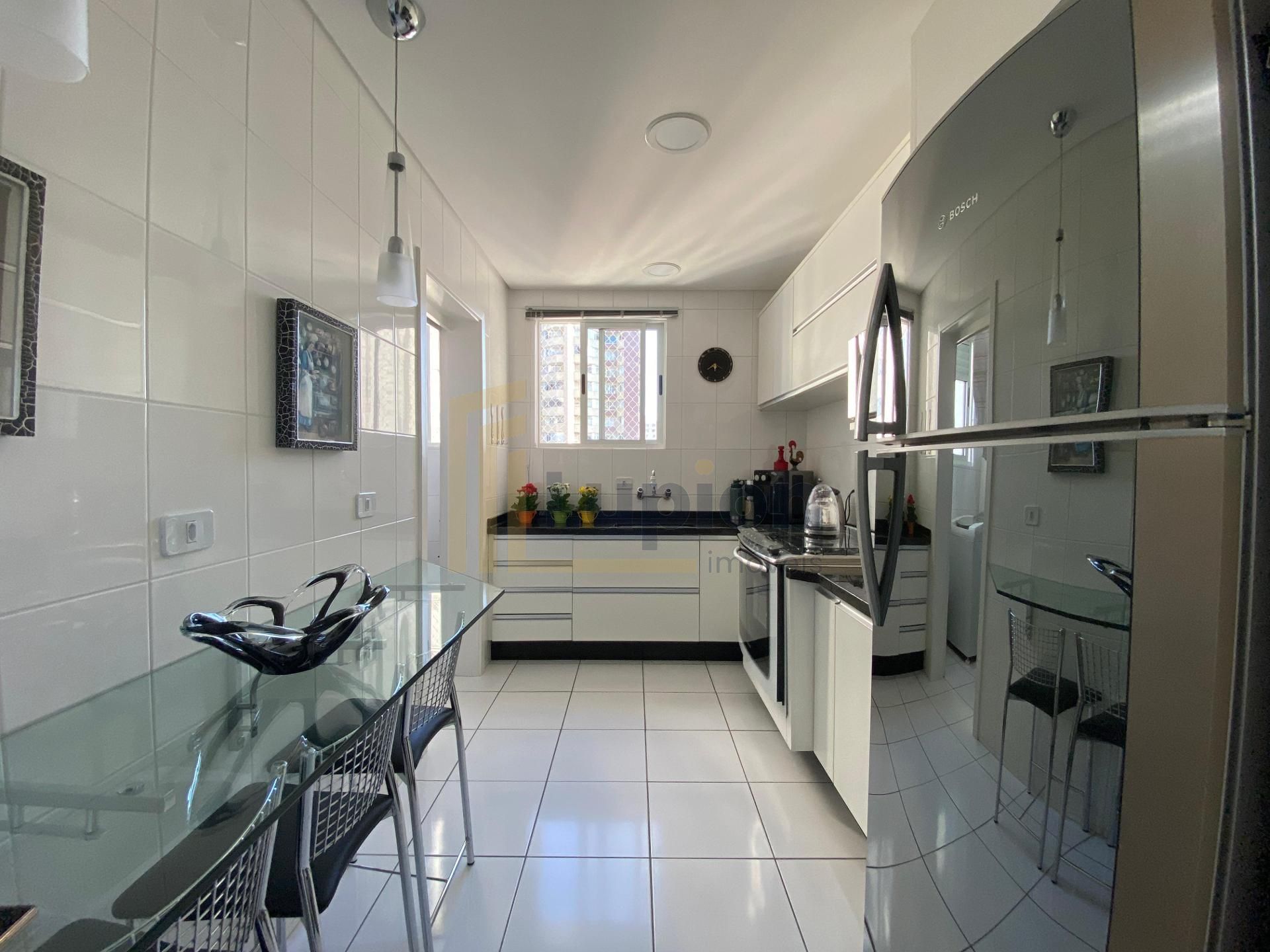 Apartamento 3 Quartos à Venda no Cabral - Torre Di Ravello - S...