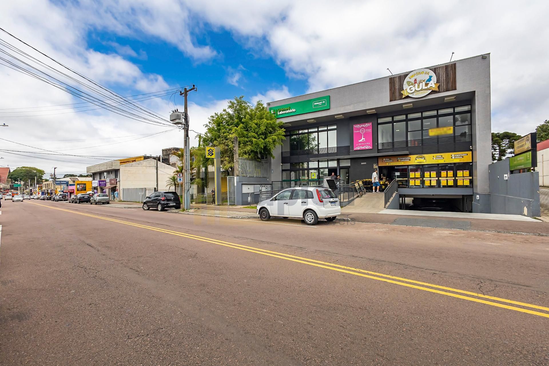 Sala comercial 106 m  para locação com elevador e estacionamento